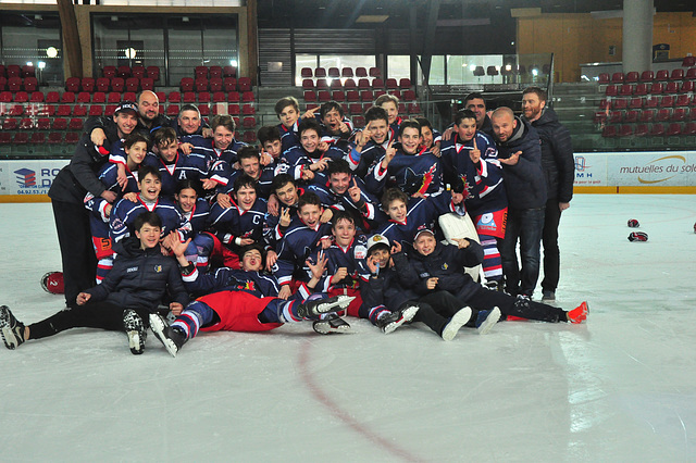 Les U15 des Brûleurs de Loups champions de France